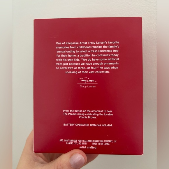 Hallmark Keepsake Charlie Brown Snoopy Ornament 70th Anniversary - Picture 2 of 3